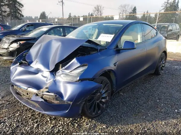 7SAYGDEFXPF816666 2023 TESLA MODEL Y - Image 2