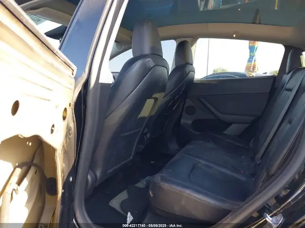 7SAYGDEFXPF834181 2023 TESLA MODEL Y - Image 8
