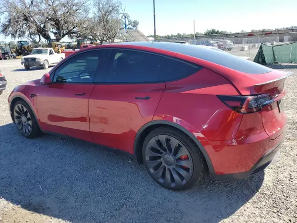 7SAYGDEFXPF870212 2023 TESLA MODEL Y - Image 2