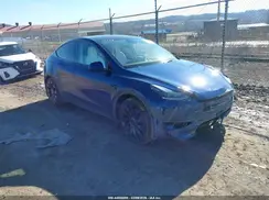7SAYGDEFXPF870940 2023 TESLA MODEL Y