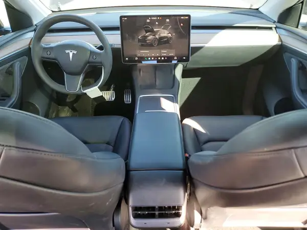 7SAYGDEFXPF877208 2023 TESLA MODEL Y - Image 8