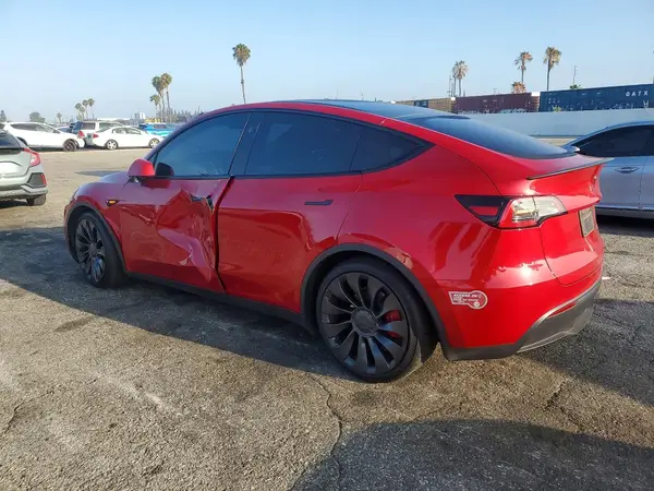 7SAYGDEFXPF892369 2023 TESLA MODEL Y - Image 2
