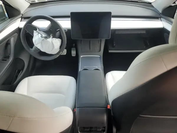 7SAYGDEFXPF902589 2023 TESLA MODEL Y - Image 8
