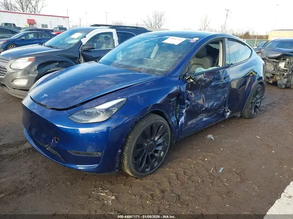 7SAYGDEFXPF905766 2023 TESLA MODEL Y - Image 2