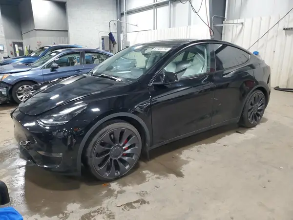 7SAYGDEFXPF907419 2023 TESLA MODEL Y - Image 1