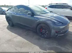 7SAYGDEFXPF919182 2023 TESLA MODEL Y
