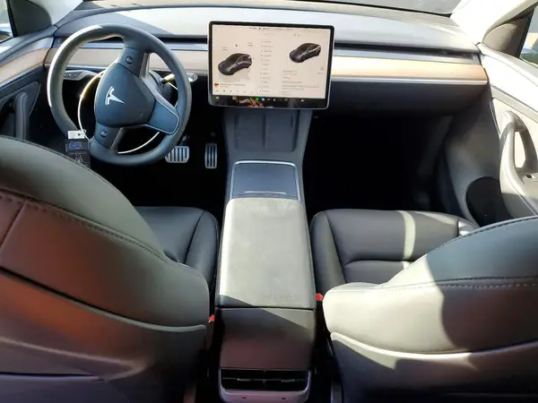 7SAYGDEFXPF920297 2023 TESLA MODEL Y - Image 8