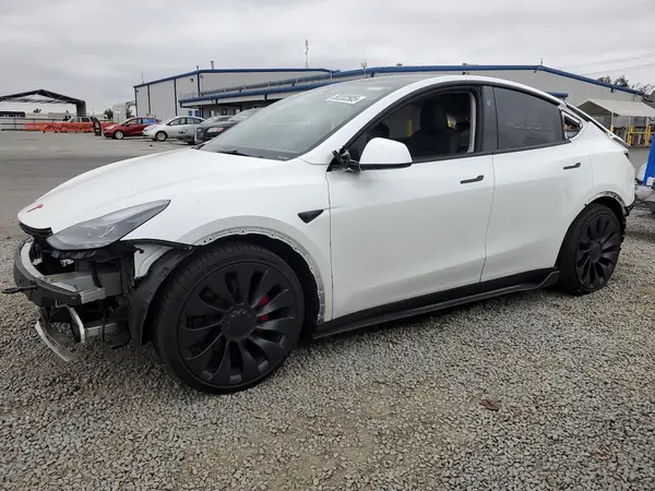 7SAYGDEFXPF926939 2023 TESLA MODEL Y - Image 1