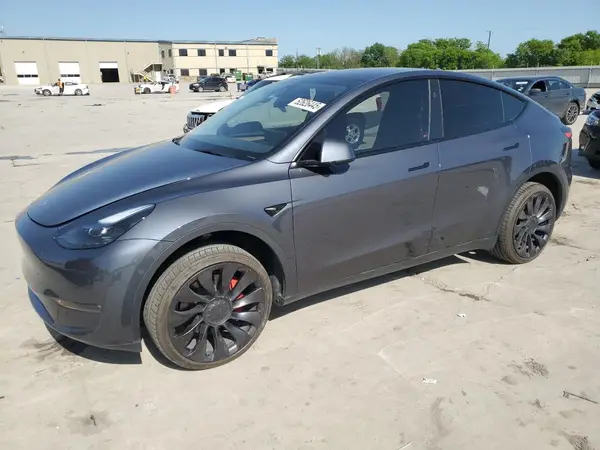 7SAYGDEFXPF935981 2023 TESLA MODEL Y - Image 1