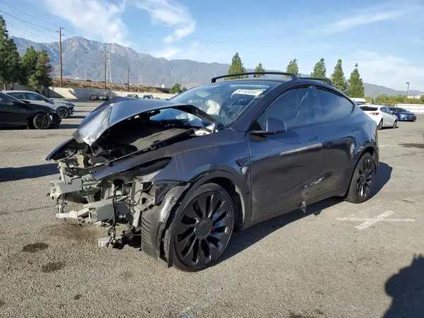 7SAYGDEFXPF942025 2023 TESLA MODEL Y - Image 1