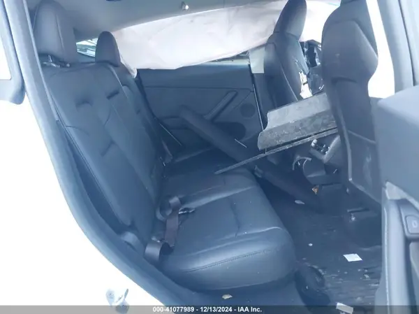 7SAYGDEFXRA263808 2024 TESLA MODEL Y - Image 8