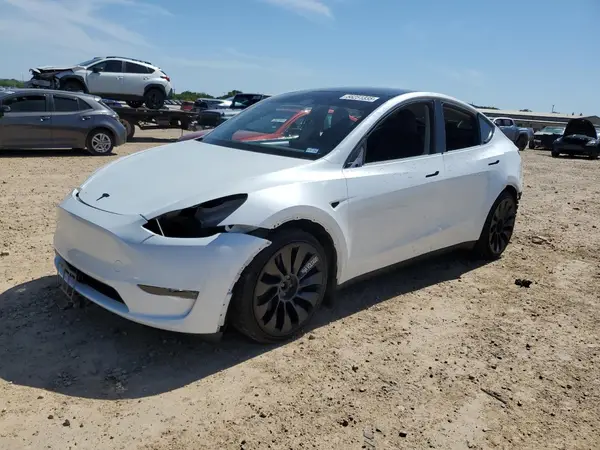 7SAYGDEFXRA265266 2024 TESLA MODEL Y - Image 1