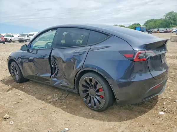 7SAYGDEFXRA278454 2024 TESLA MODEL Y - Image 2