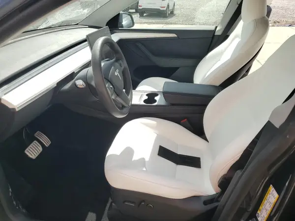 2024 TESLA MODEL Y auction photo 7