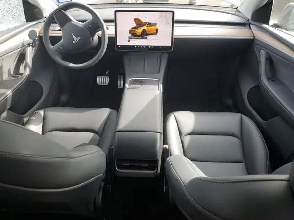 7SAYGDEFXRA283041 2024 TESLA MODEL Y - Image 8