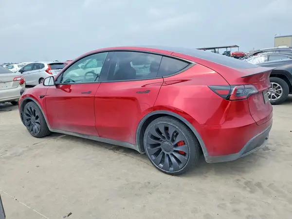 7SAYGDEFXRA289065 2024 TESLA MODEL Y - Image 2