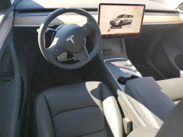 7SAYGDEFXRA300503 2024 TESLA MODEL Y - Image 8