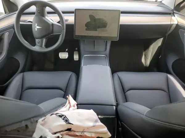 7SAYGDEFXRA303451 2024 TESLA MODEL Y - Image 8
