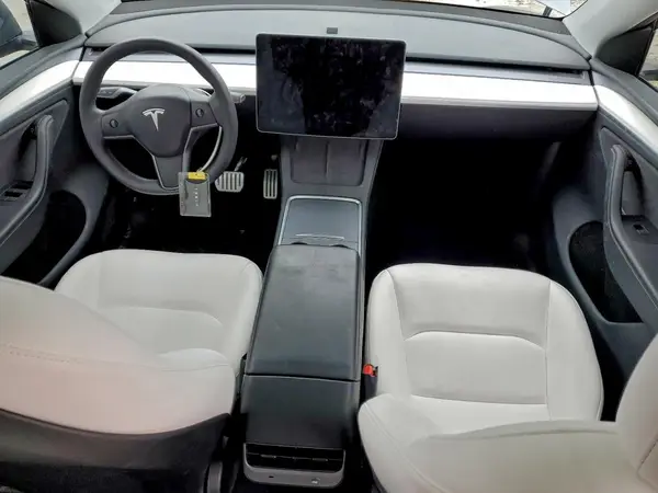 7SAYGDEFXRA324106 2024 TESLA MODEL Y - Image 8