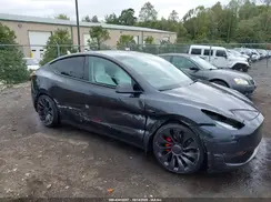 7SAYGDEFXRF022852 2024 TESLA MODEL Y