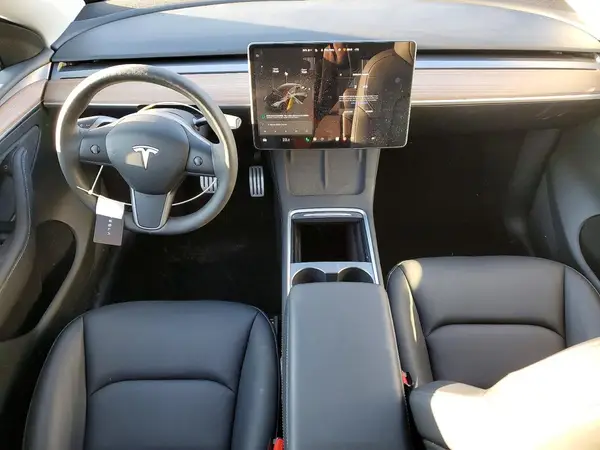 7SAYGDEFXRF040431 2024 TESLA MODEL Y - Image 8