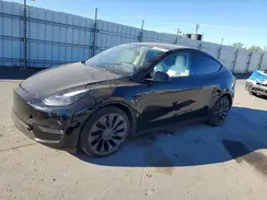 7SAYGDEFXRF064857 2024 TESLA MODEL Y