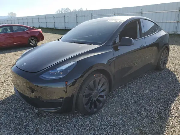 7SAYGDEFXRF067466 2024 TESLA MODEL Y - Image 1
