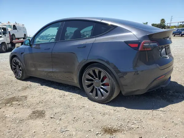 7SAYGDEFXRF154378 2024 TESLA MODEL Y - Image 2