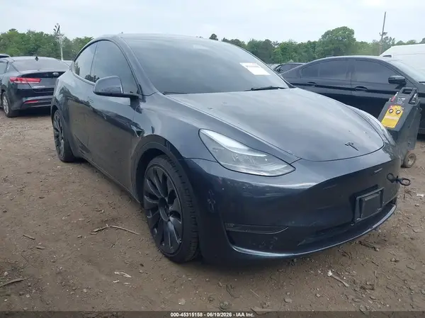 7SAYGDEFXSA338075 2025 TESLA MODEL Y - Image 1