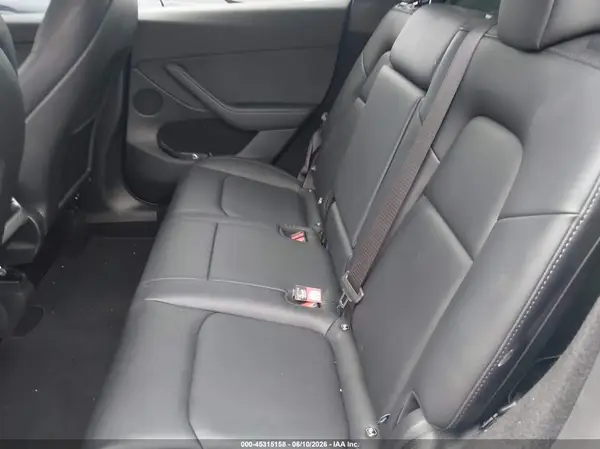 7SAYGDEFXSA338075 2025 TESLA MODEL Y - Image 8