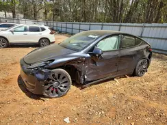 7SAYGDEFXSA374414 2025 TESLA MODEL Y