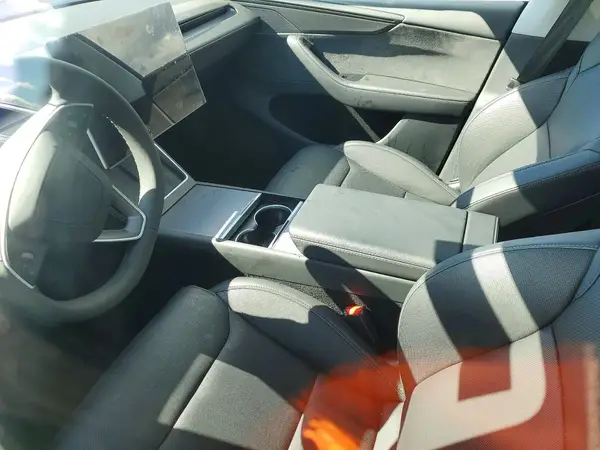 7SAYGDET4TA600597 2026 TESLA MODEL Y - Image 8