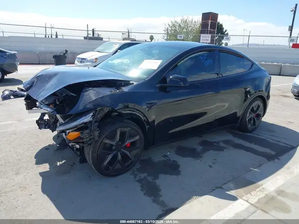 7SAYGDET5TA634306 2026 TESLA MODEL Y - Image 2