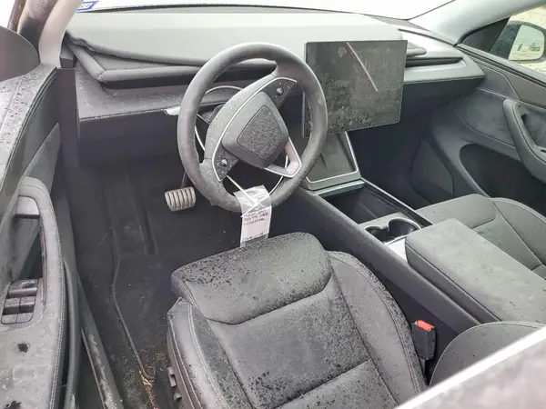 7SAYGDETXTA627108 2026 TESLA MODEL Y - Image 8