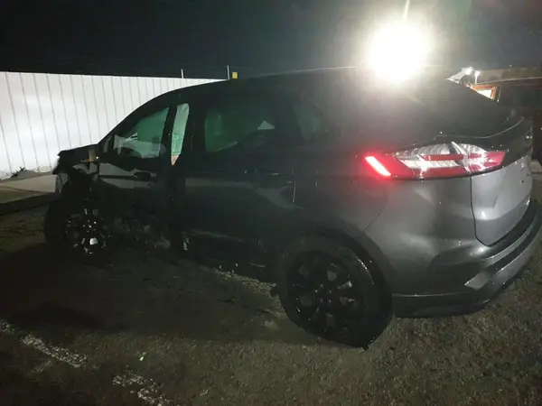 A12344 2022 FORD EDGE - Image 2