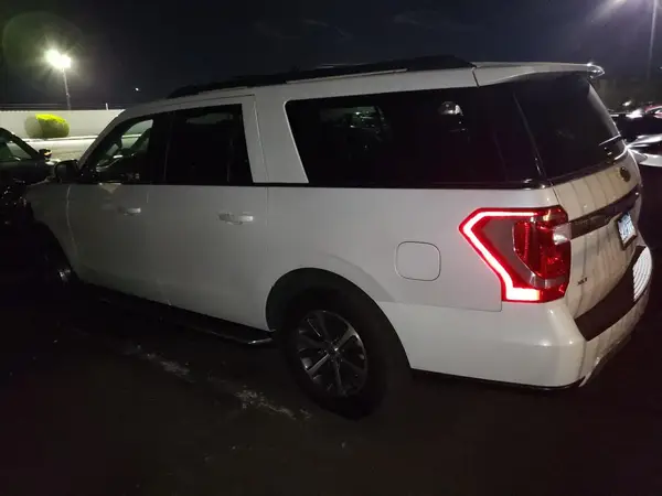 A34977 2018 FORD EXPEDITION - Image 2