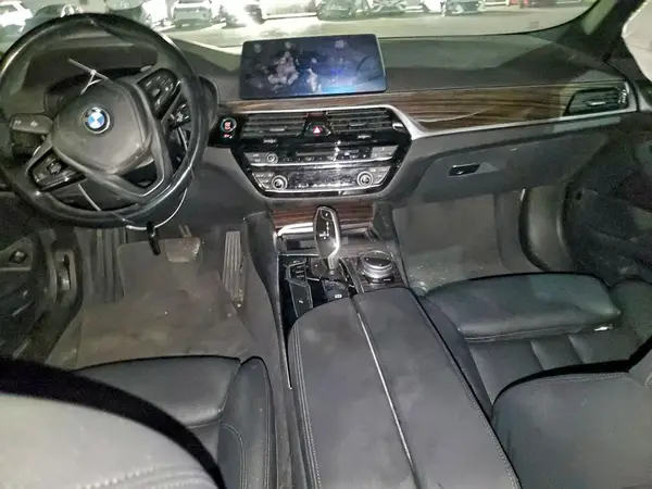 A37743 2018 BMW 5ER - Image 8
