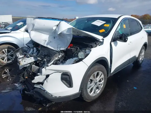 A95057 2024 FORD ESCAPE - Image 2
