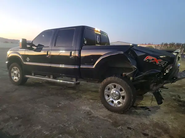B21114 2016 FORD F350 - Image 2