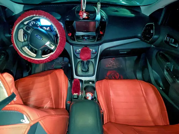 B34097 2016 FORD ESCAPE - Image 8