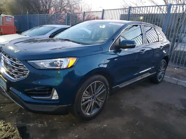 B47043 2020 FORD EDGE - Image 1
