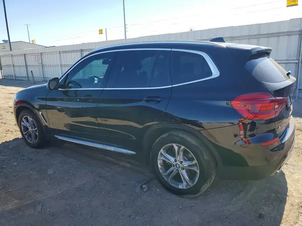 C79296 2018 BMW X3 - Image 2