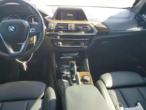 C79296 2018 BMW X3 - Image 8