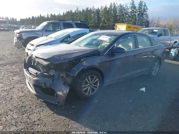 CONPE244F8H596032 2017 HYUNDAI SONATA - Image 2
