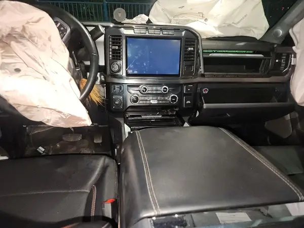 D48184 2023 FORD F350 - Image 8