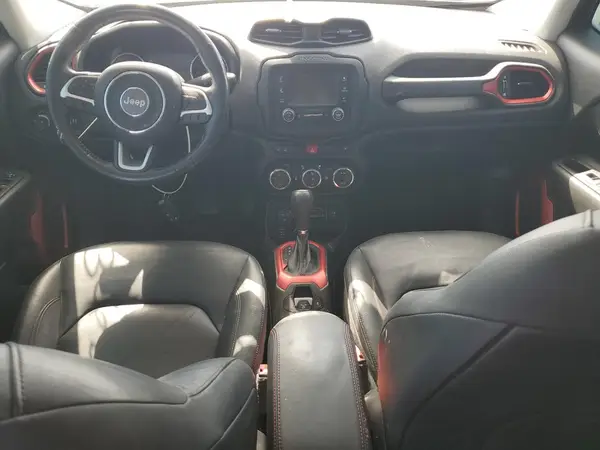 G35428 2017 JEEP RENEGADE - Image 8