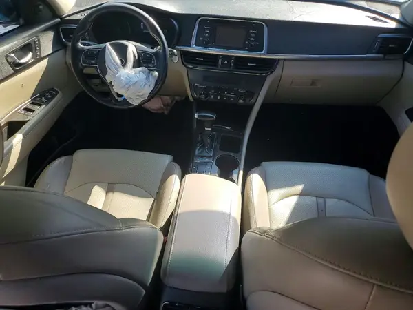 GG052544 2016 KIA OPTIMA - Image 8