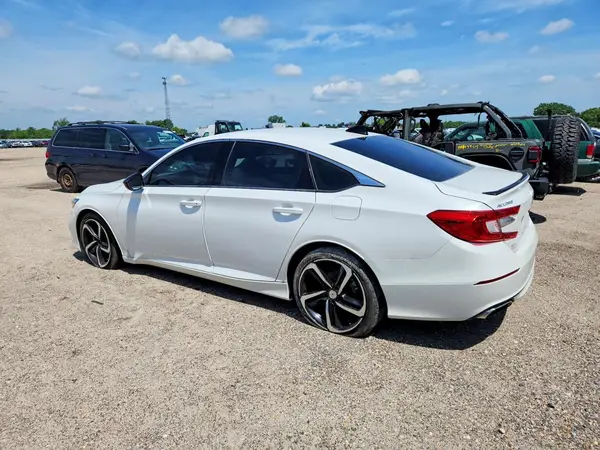 HGCV1F39MA028239 2021 HONDA ACCORD - Image 2