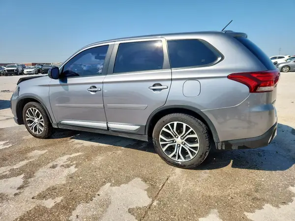 JA4AD2A30GZ000223 2016 MITSUBISHI OUTLANDER - Image 2