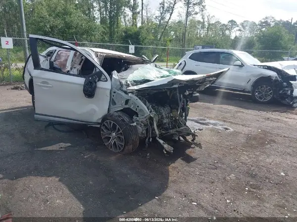 JA4AD2A30GZ008614 2016 MITSUBISHI OUTLANDER - Image 1